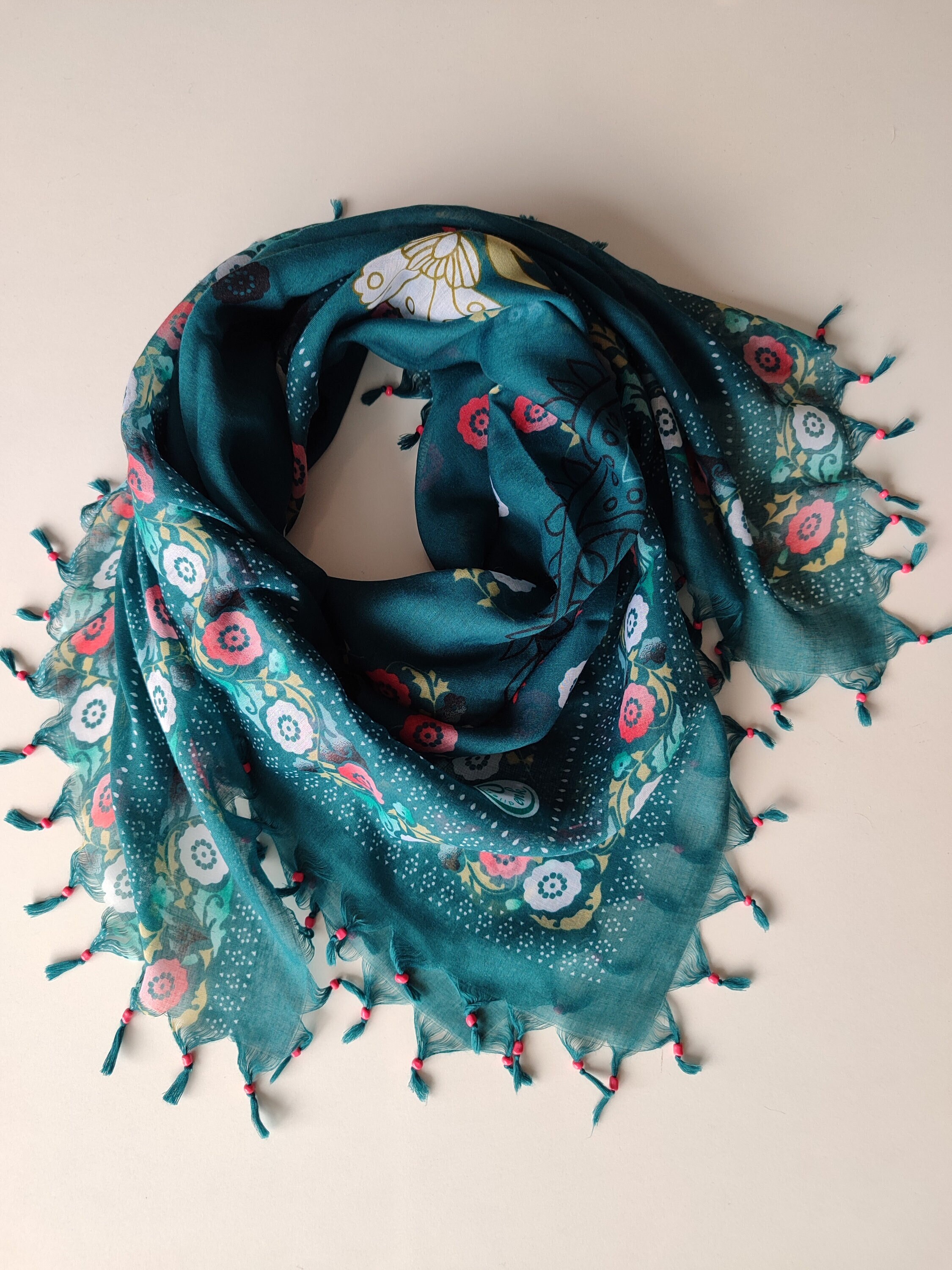 BAL JACQUARD KNIT SOCCER SCARF - tity