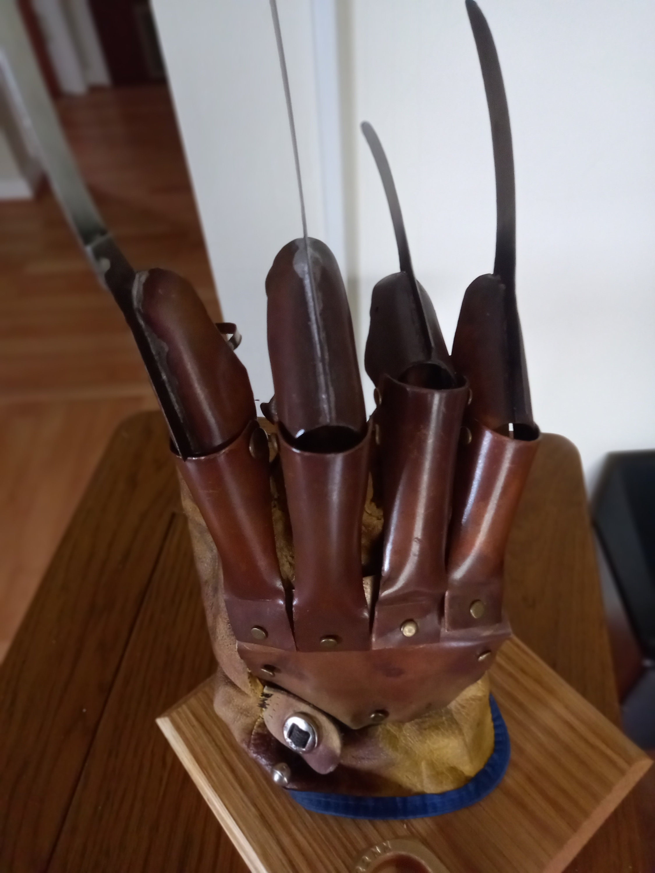 Freddy Krueger Template Glove With Stand Etsy Freddy Krueger Template Glove With Stand Etsy