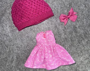 Handmade Berry Pink Hat with detachable Bow and Coordinating Pink Dress for Blythe Dolls