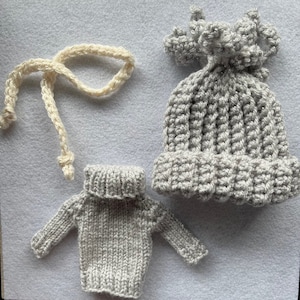 Hand knit Blythe Doll Sweater, Hat, and Scarf Set - gray/silver sparkle