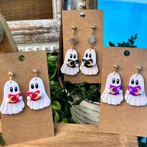 Handgemachte Halloween Bookish Geist Ohrringe: Herbst Ohrringe / Niedliche Geist Ohrringe aus Ton