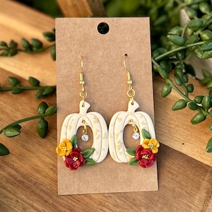 Handgemachte Herbst Ohrringe / Kürbis Ohrringe /Ohrringe aus Polymer Clay / Herbst Ohrringe / Florale Ohrringe / Elegante Herbst Ohrringe