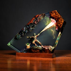The Mand.al.orian Diorama Resin Lamp, Sci-Fi Epoxy Night Light, Dark Lord Silhouette Desk Decor, Space-Themed Gift