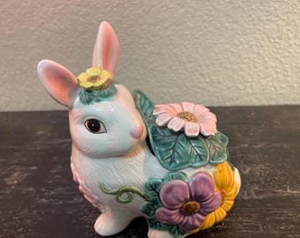 Fitz and Floyd ceramic bunny lidded Sugar dish 1995