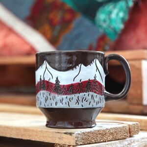 Handgemachte Bergkeramiktasse - stapelbare handbemalte Keramikkaffeetasse