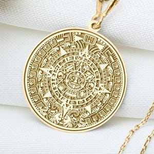 Piedra del Sol Necklace, Aztec Sun Stone Pendant, Calendar Medallion, Mesoamerican Jewelry