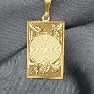 Sacred Maze Pendant – Spiritual Labyrinth Amulet | Hidden Truth Charm Necklace | Inner Path Jewelry | Symbol of Mystery & Awakening