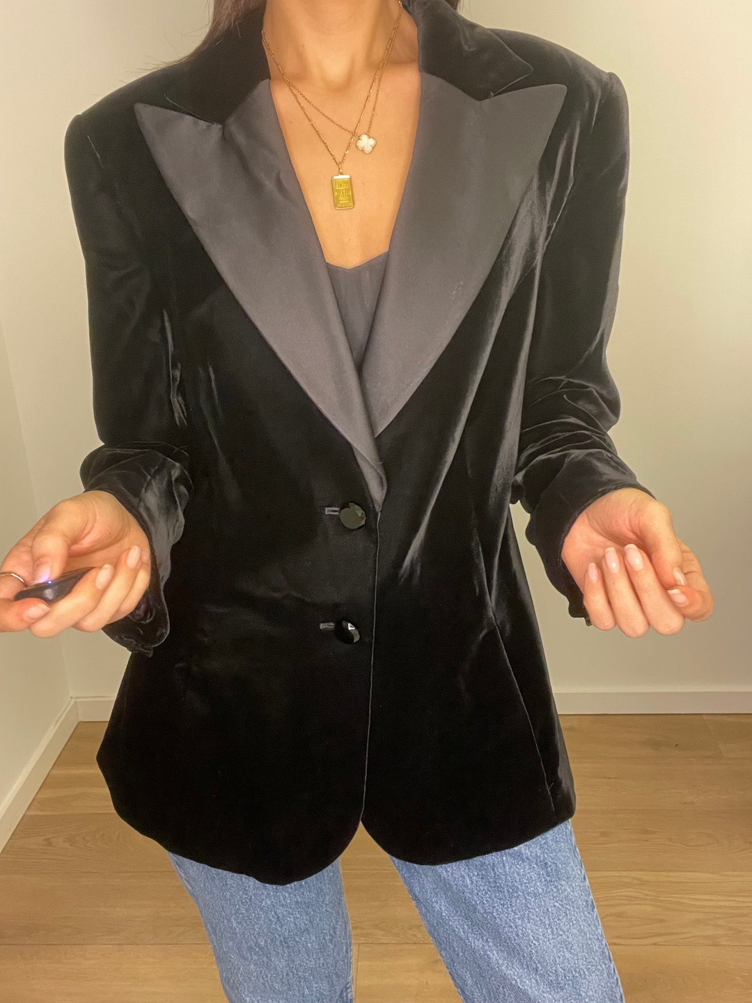 Great Description About Vintage Escada Blazer