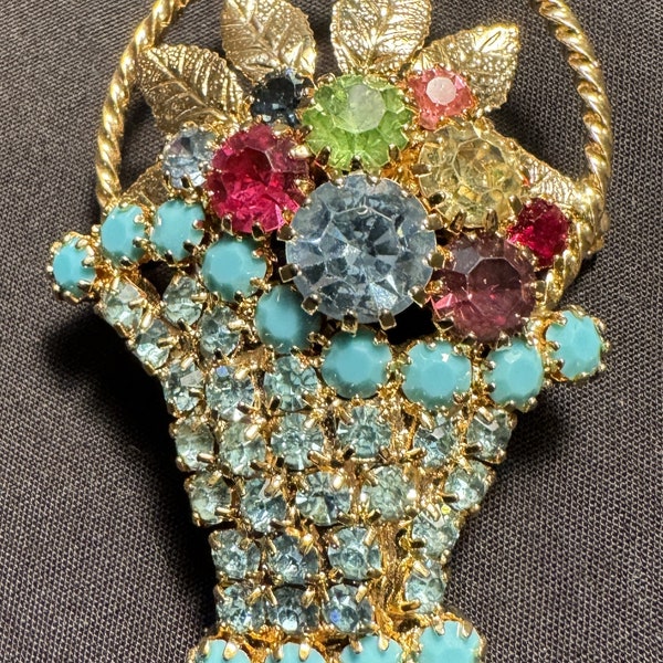 Vintage HOBE brooch, blue basket with flowers, Easter Basket, Mother’s Day,  signed, gold tone,