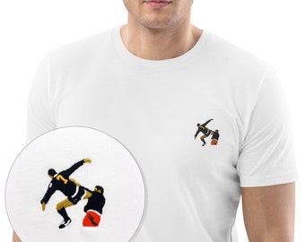 Man United Legend Eric Cantona Kick Men s Tee Etsy