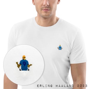 Erling Haaland Meditation Celebration Tee - Men's Man City Fan Favorite