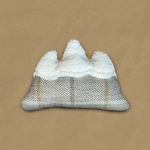 Jouet pour chien de montagne | Jouet couineur en peluche fait main
