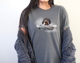 Graphic Dachshund T-Shirt, Dachshund Shirt, Doxie Lover Tshirt, Dachshund owner gift T shirt, Dach Dog apparel, weiner Dog, Weenie Dog shirt