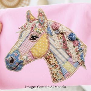 Namaak patchwork paard png voor sublimatie, gewatteerd paardensportontwerp met parels omlijnd, bloemen cottage kern patchwork gingang png