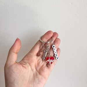 Personalized Nurse Keychain – Custom Name Medical Keyring for Healthcare Workers, Nurses, Doctors, and Med Students