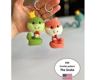 Mini-Schlange Amigurumi Häkelanleitung – Biegsamer Schlüsselanhänger (PDF-Download)
