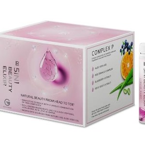Peut inclure: Une boîte rectangulaire et un flacon cylindrique de 5in1 Beauty Elixir liquid shot. L'emballage est rose clair avec un graphique représentant une goutte rose, des tranches d'orange, des myrtilles et de l'aloe vera. Texte incluant Complex P.