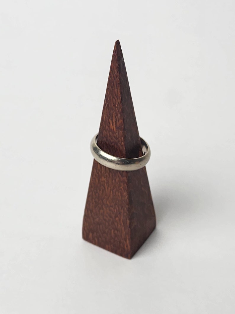 Triangle Jewelry Stand Modern Wedding Ring Display Holder Handcrafted Wood Design Minimalist Vanity Accessory Natural Walnut Finish Geometric Shape Display Quality Construction Modern Home Decor Perfect