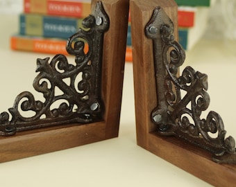 Rustic Metal Bookends Decor For Living Room Shelf Office Desk Storage Study Bookshelf Vintage Industrial Home Accent Library Shelf Organizer