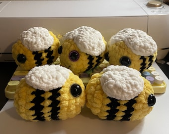 Mini Fluffy Bee
