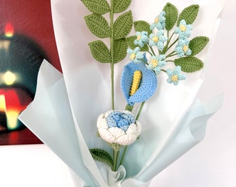 Bouquet de fleurs au crochet, bleu, lys calla, rose, jasmin orange, feuilles des quatre saisons