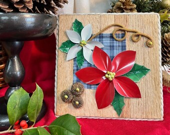 Poinsettias Wooden Plaque Christmas Gift Table and Shelf Decor