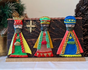 Three Kings Wood Stand Colorful Epiphany Gift Table Decor Tres Reyes Magos