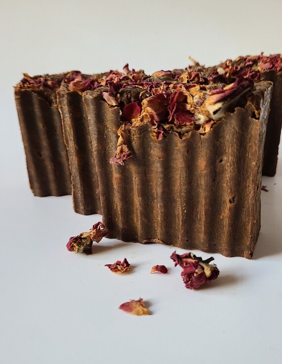 Turmeric-Cinnamon-Hibiscus- Handcrafted soap-Natural Oils-Health and Beauty-Hibiscus macerate-Calendula oil-Turmeric-Rose-Rice Bran oil-Gift