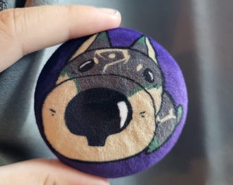 link Squish wolf pin [ 2.28" ]