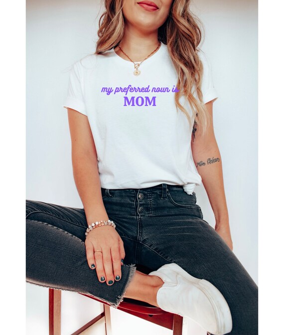 Mom Of 2 Girls T-Shirt Funny Mother's Day Cool Love Gift Mom Of 2 Girls T-Shirt Funny Mother's Day Cool Love Gift