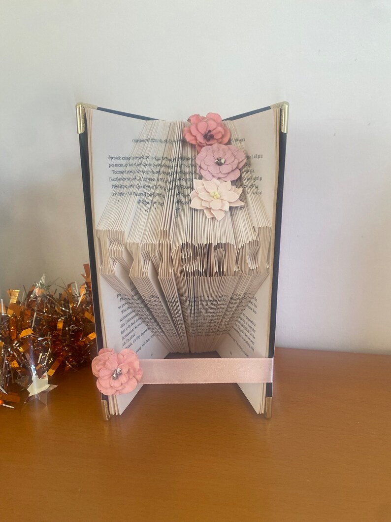 Custom personalised book fold. Mothers Day gift. Folding art. Birthday. Anniversary. Mum present image 6