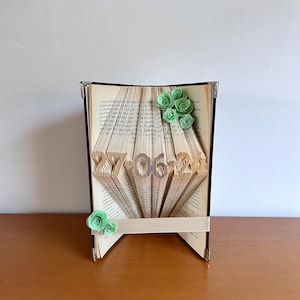 Custom wedding anniversary date book fold. Wedding gift. Folding art. 1st Anniversary paper. Handmade present.