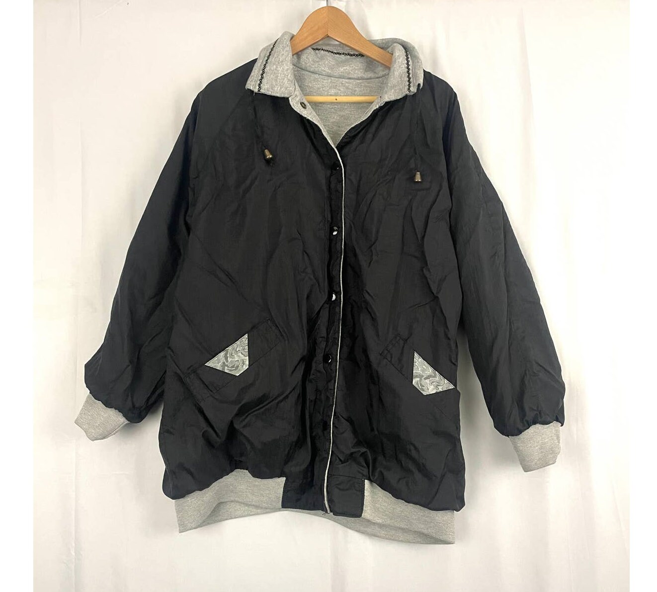 VTG Reversible Windbreaker Jacket OS Silver Snap Button