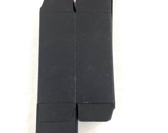 Paquete de crema de cosméticos de aceite esencial de perfume de regalo de cajas de papel Kraft negro de 45 piezas