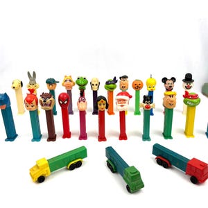 VTG Lot of 26 PEZ Dispensers 1970s-1990s Candy Collectibles