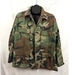 VTG militaire jas heren LARGE lang Woodland Camo Combat jaren 90 leger