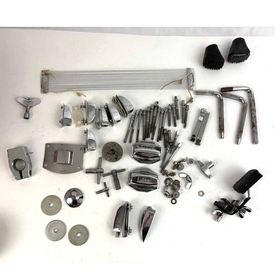 Vintage 1970s Ludwig Drum Hardware Lot Bowtie Lugs Spurs Claws Muffler 55+, foto 1 di 5