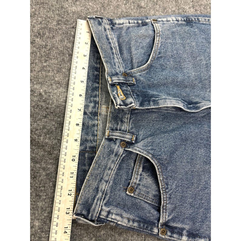 Vintage Wrangler Jeans Women's 29x32 Light Wash Denim Tapered Leg High Rise image 5