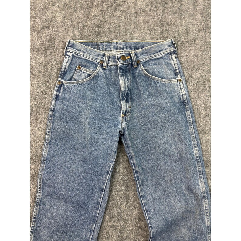 Vintage Wrangler Jeans Women's 29x32 Light Wash Denim Tapered Leg High Rise image 9