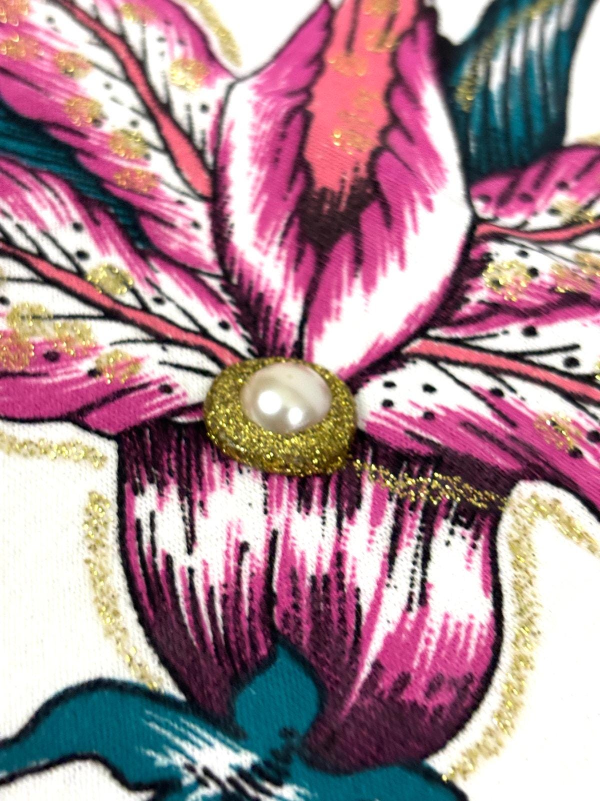 VTG 90s Hand Painted Floral T-shirt White Single Stitch Art Tee 