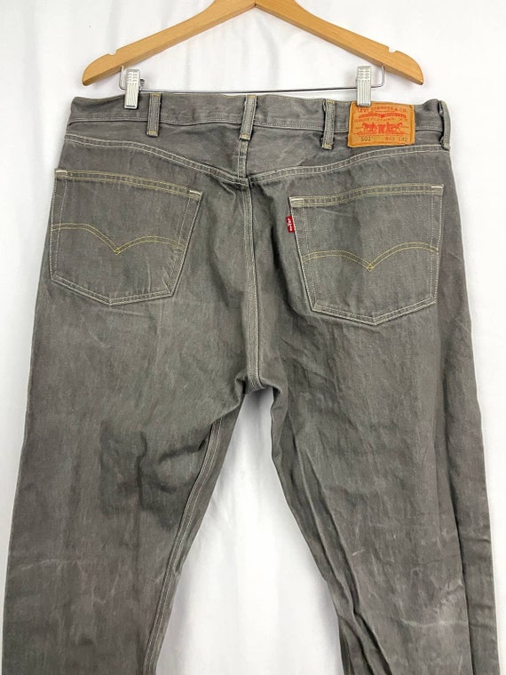 VTG LEVIS 501 Faded Gray Denim Jeans 42x32 Button… - image 7