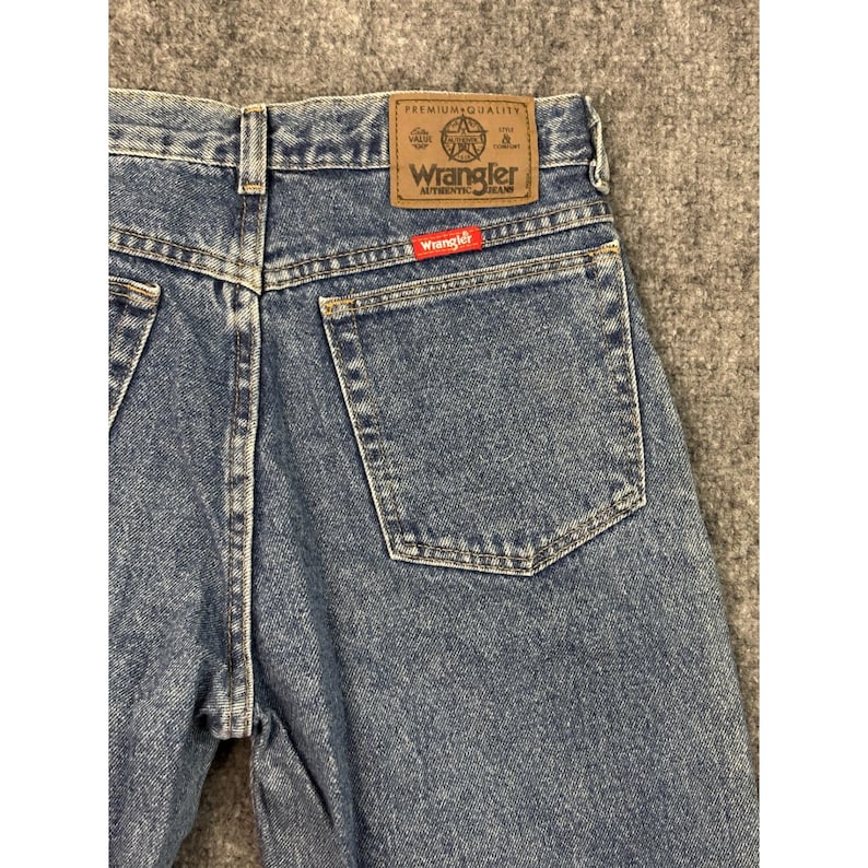 Vintage Wrangler Jeans Women's 29x32 Light Wash Denim Tapered Leg High Rise image 13