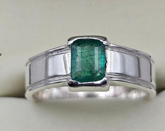 Handmade Emerald Ring For Men: 925 Sterling Silver Band