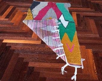 Handgefertigter Berberteppich für Schlafzimmer oder Wohnzimmer – Maßgeschneiderter Boujaad-Teppich.