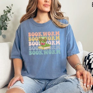 Bookworm T-Shirt, Book Lover Shirt, Bookish Shirt, Reading Shirt, Library Lover Shirt, Booktrovert Shirt, Literature Shirt, Librarian Shirt