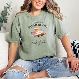 Book Lovers T-Shirt, Bookish Shirt, Bookworm Shirt, Reading Shirt, Library Lover Shirt, Booktrovert Shirt, Literature Shirt, Librarian Shirt