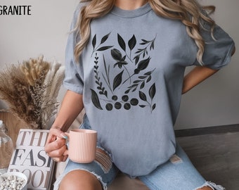 Boho Floral T-Shirt, Cottagecore Art Nouveau Shirt