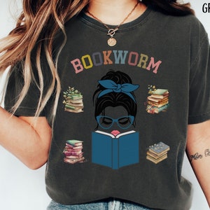 Bookworm T-Shirt, Book Lover Shirt, Bookish Shirt, Reading Shirt, Library Lover Shirt, Booktrovert Shirt, Literature Shirt, Librarian Shirt