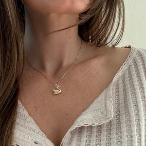 Gold Filled Box Chain Necklace with Swan Pendant