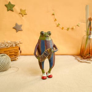 Papier-mâché Clown Frog Figurine: Unique Circus Decor